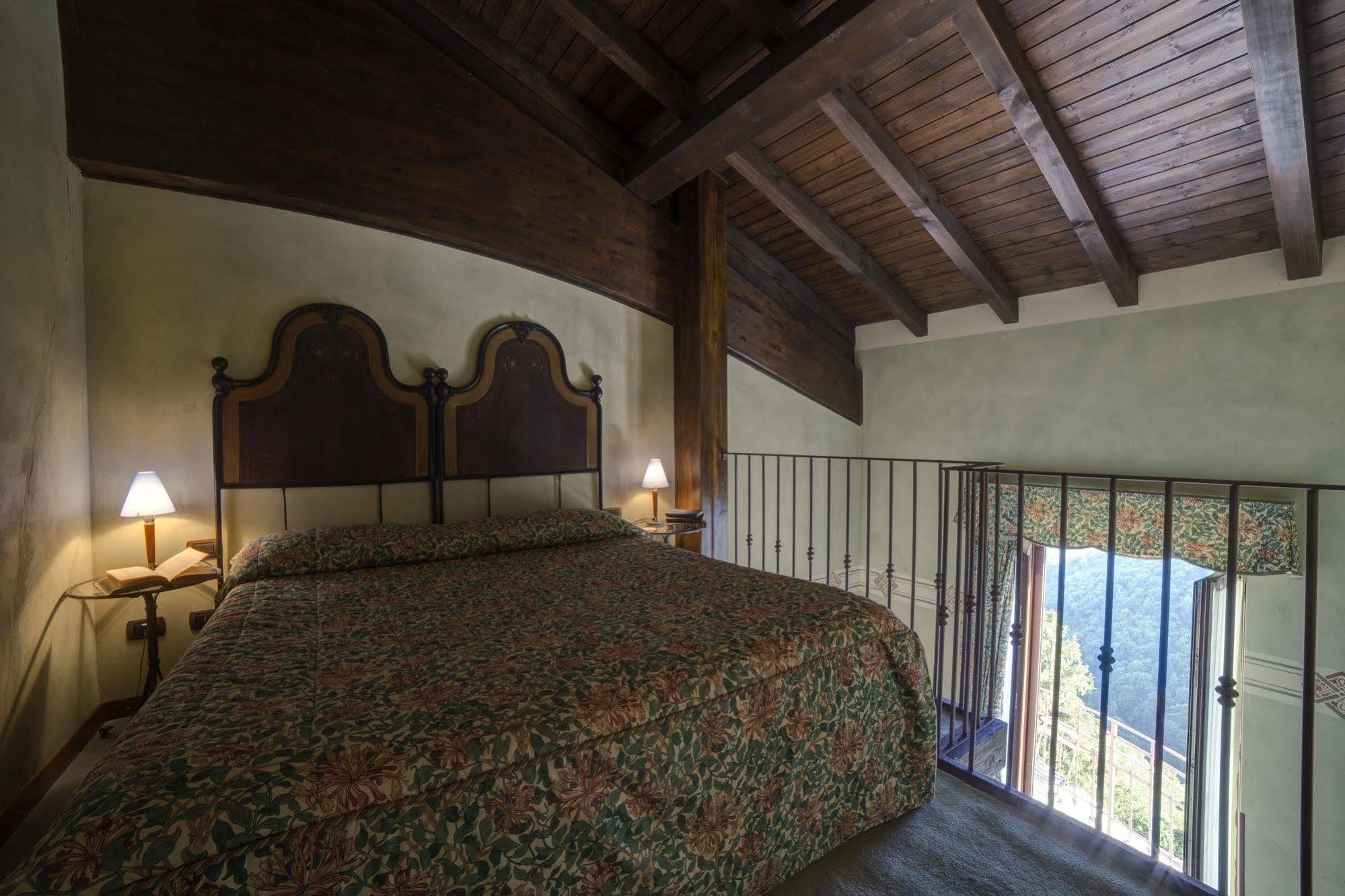 Al Borducan Boutique Hotel (Adults Only) Varese Exterior photo