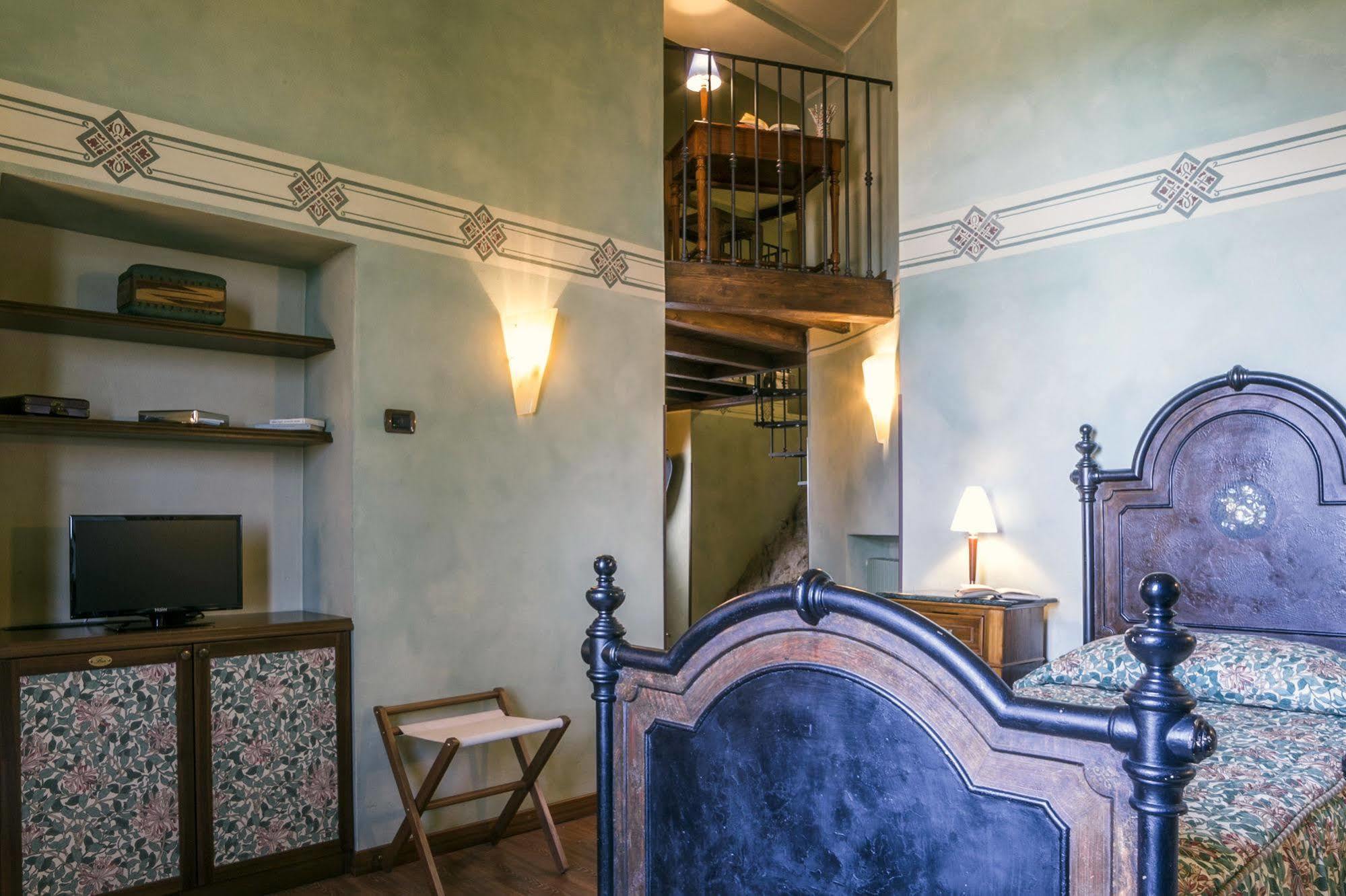 Al Borducan Boutique Hotel (Adults Only) Varese Exterior photo